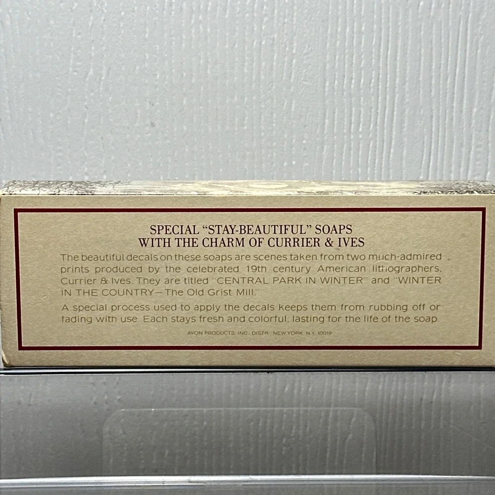 Vintage Avon 1876 Winterscapes Currier & Ives Fragranced Soap Set 2 Bars 6oz